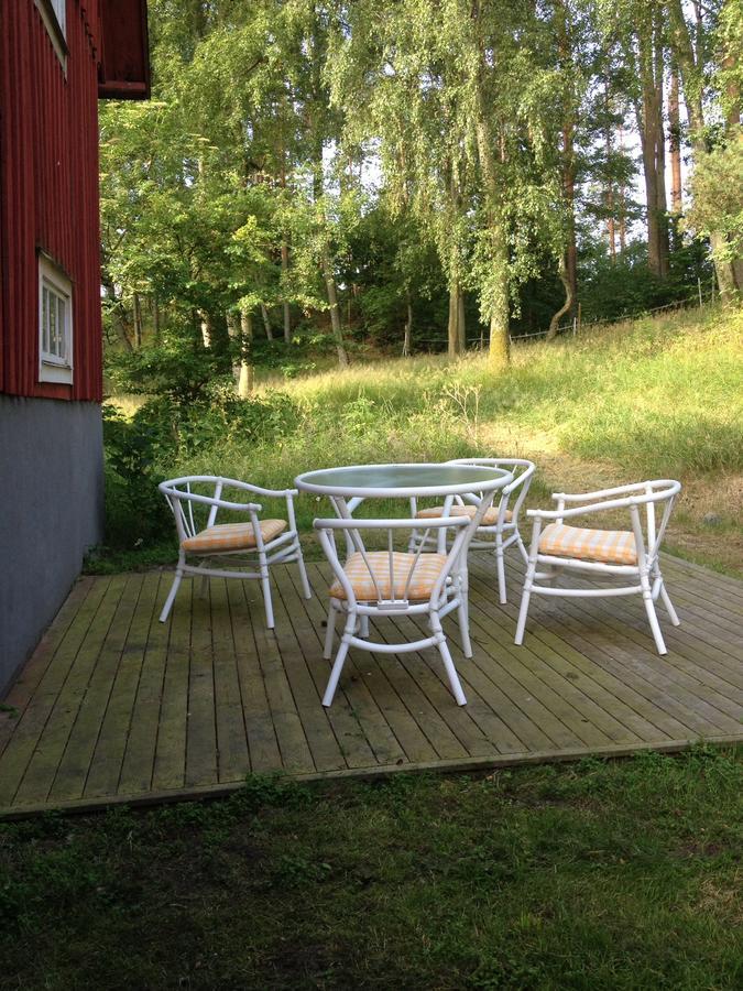 Skummesloev B & B Laholm Bagian luar foto