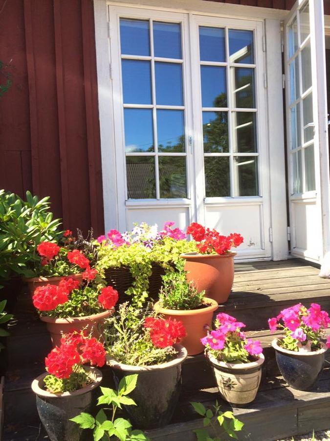 Skummesloev B & B Laholm Bagian luar foto